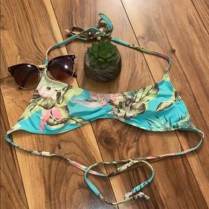 Billabong floral bathing suit top